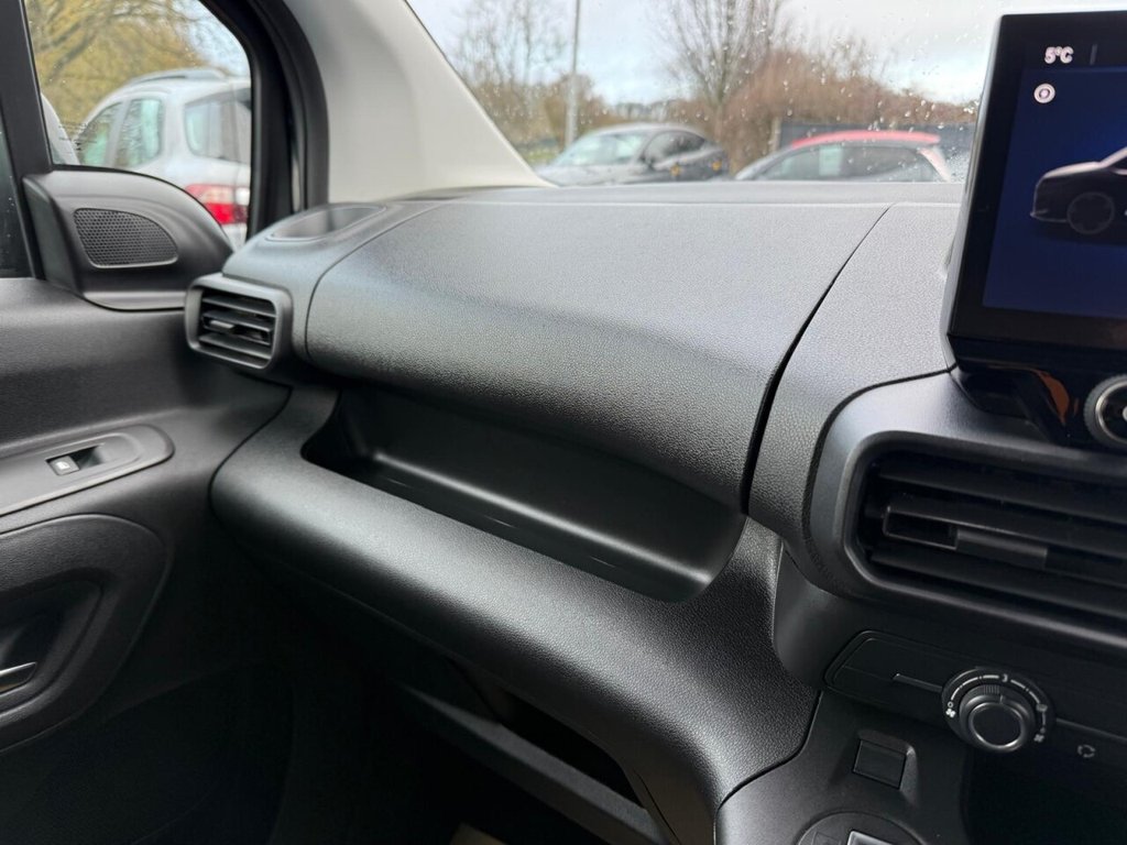 Used Vauxhall Combo Life Electric 2025 for sale - 76848465: Photo 29