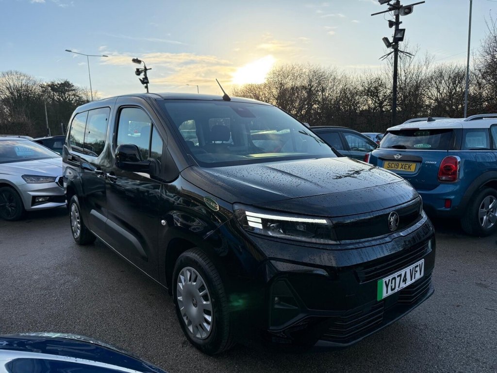 Used Vauxhall Combo Life Electric 2025 for sale - 76848465: Photo 8