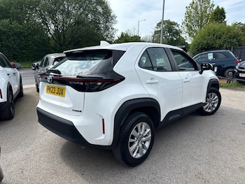 Used Toyota Yaris Cross 2023 for sale - 78738439: Photo