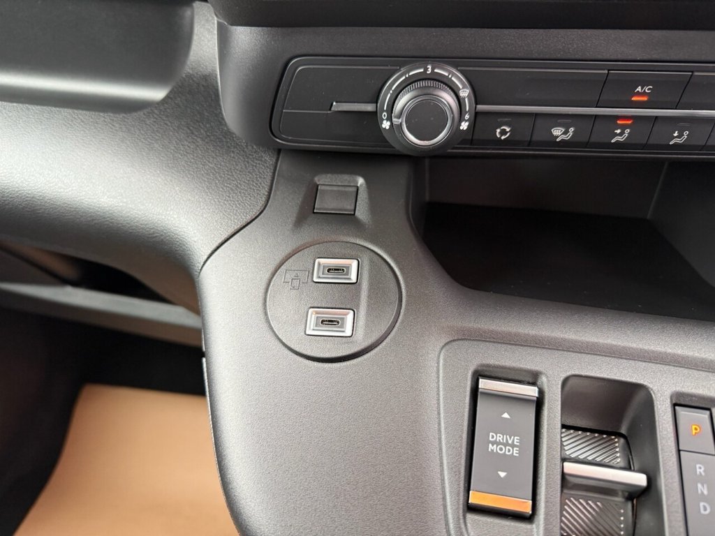 Used Vauxhall Combo Life 2025 for sale - 77820617: Photo 12