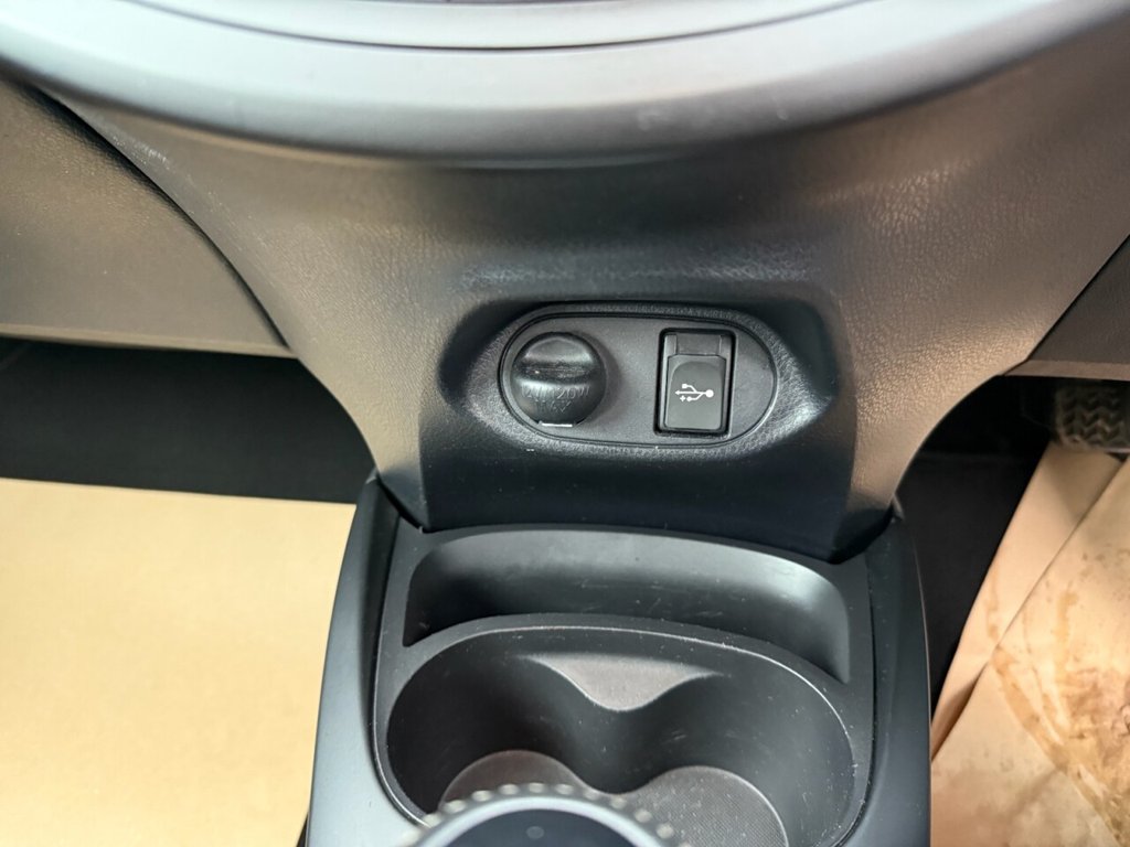 Used Toyota Yaris 2018 for sale - 76848418: Photo 14