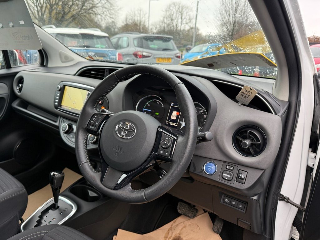 Used Toyota Yaris 2018 for sale - 76848418: Photo 24