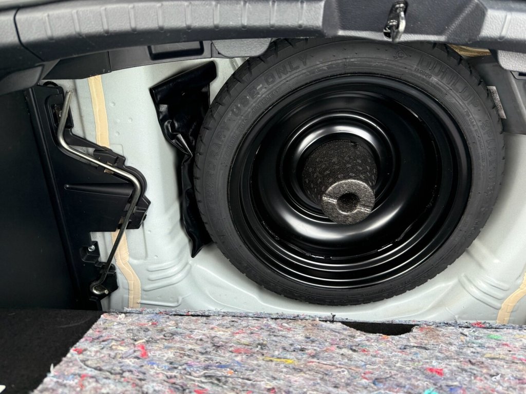 Used Toyota Yaris 2018 for sale - 76848418: Photo 28