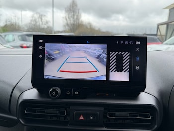 Used Toyota PROACE CITY Verso 2025 for sale - 78003179: Photo