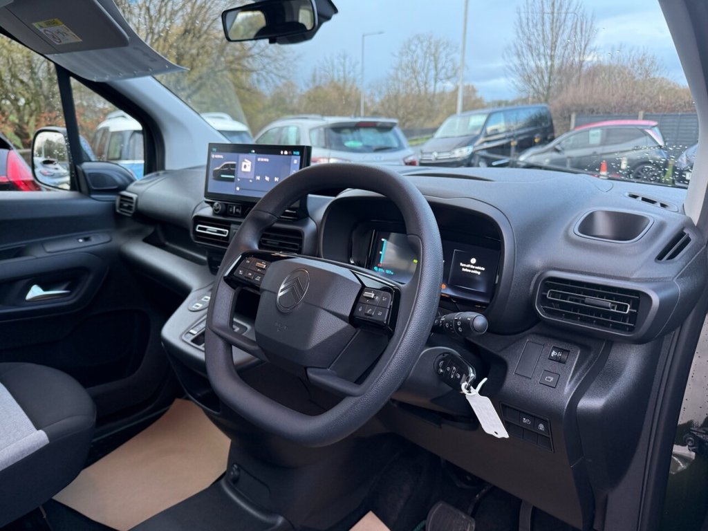 Used Citroen Berlingo 2025 for sale - 76848217: Photo 31