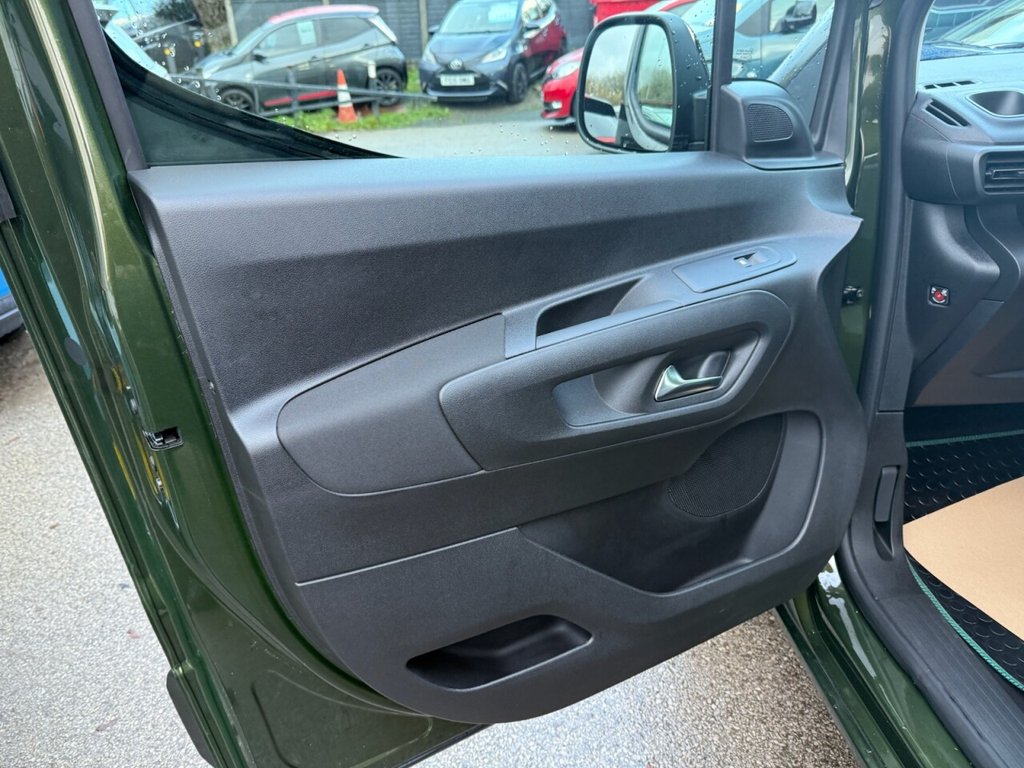 Used Citroen Berlingo 2025 for sale - 76848217: Photo 47