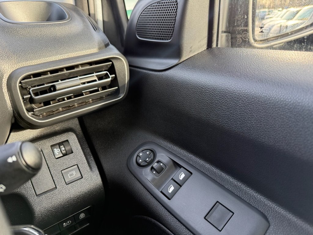 Used Citroen Berlingo 2025 for sale - 77422296: Photo 23