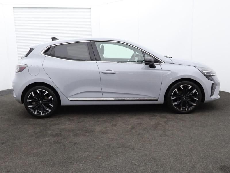 Used Renault Clio 2024 for sale - 77276254: Photo 2