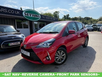 Used Toyota Yaris 2017 for sale - 79493618: Photo