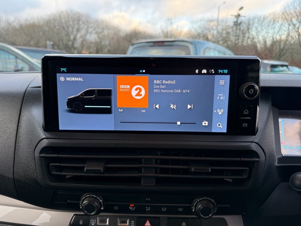 Used Citroen e-SpaceTourer 2025 for sale - 76923886: Photo 9