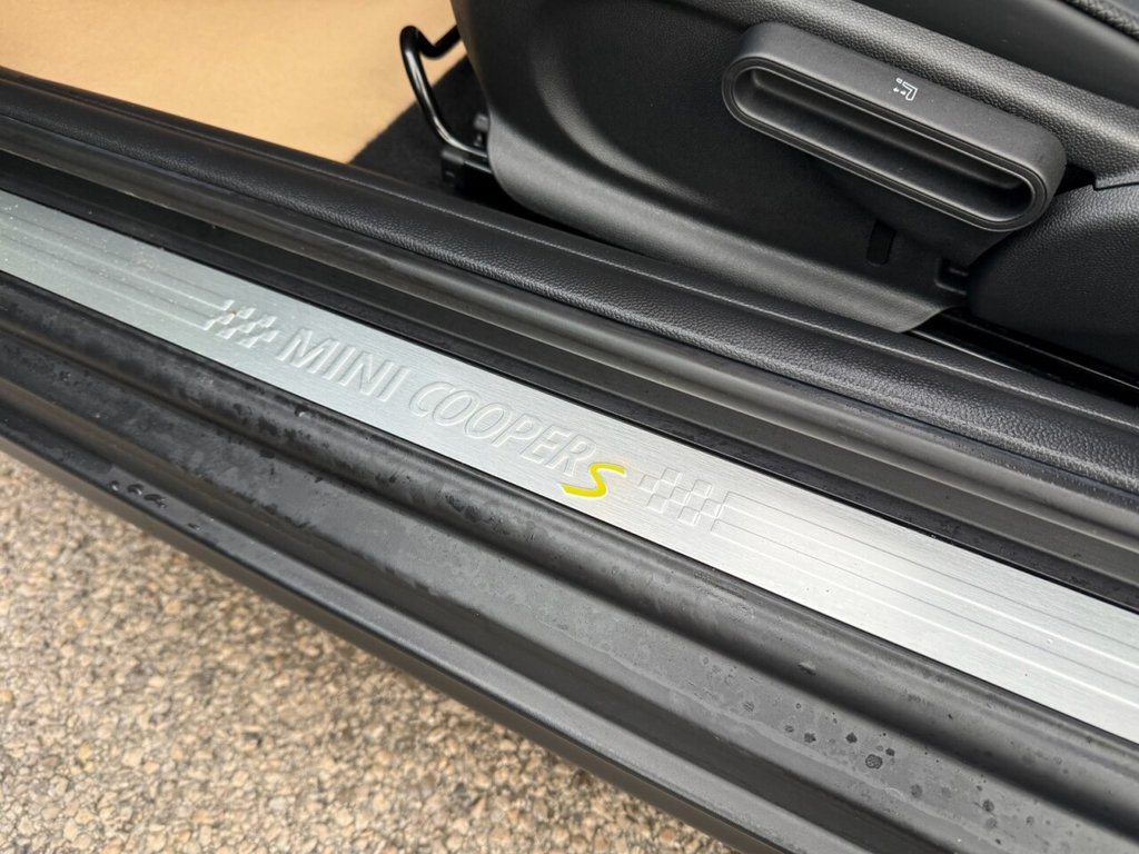 Used MINI Electric Hatch 2023 for sale - 76867781: Photo 45