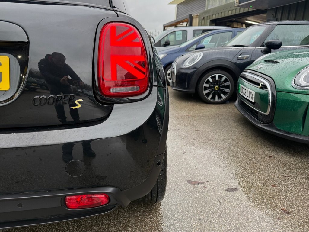 Used MINI Electric Hatch 2022 for sale - 76867767: Photo 11