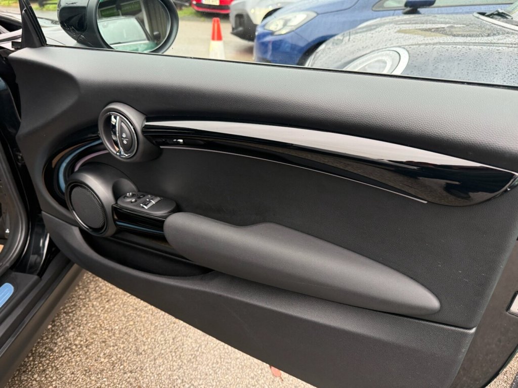 Used MINI Electric Hatch 2022 for sale - 76867767: Photo 20