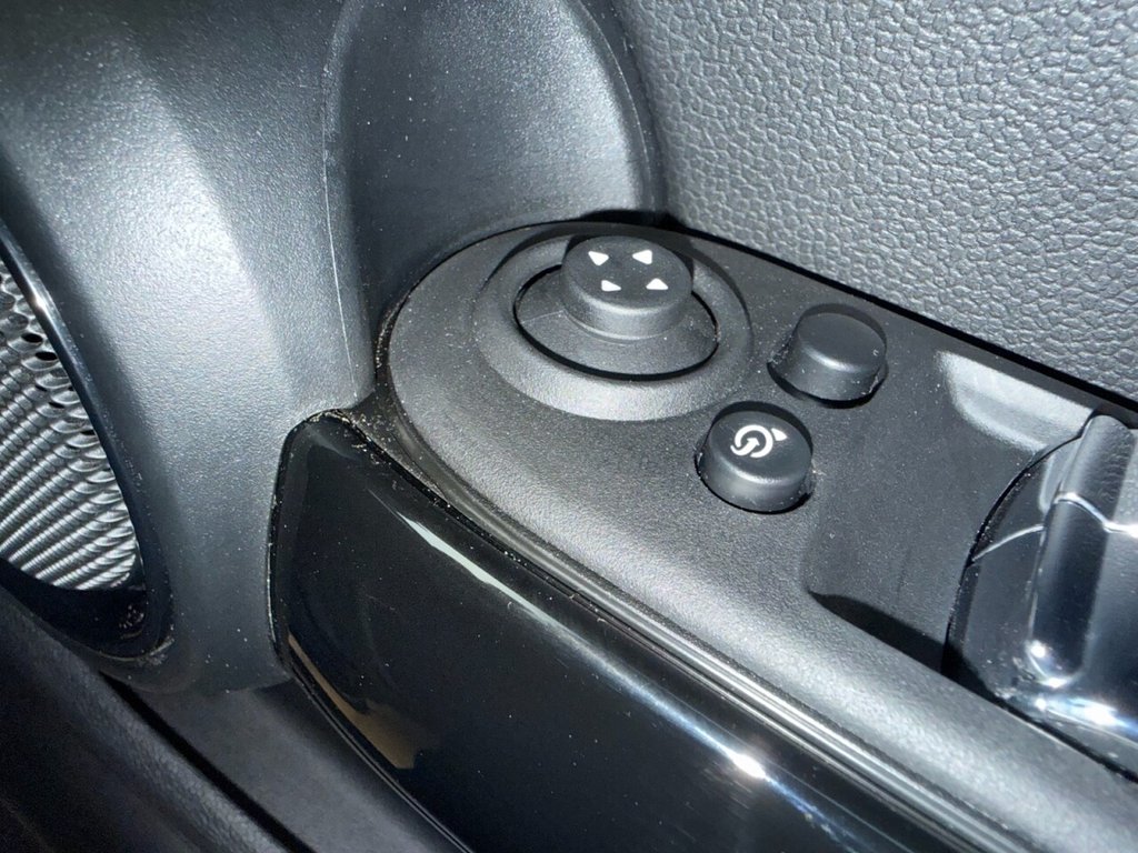 Used MINI Electric Hatch 2022 for sale - 76867767: Photo 8