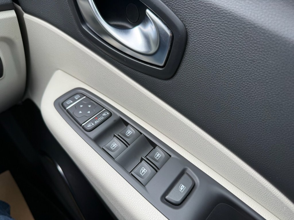 Used Renault Captur 2018 for sale - 78134363: Photo 13