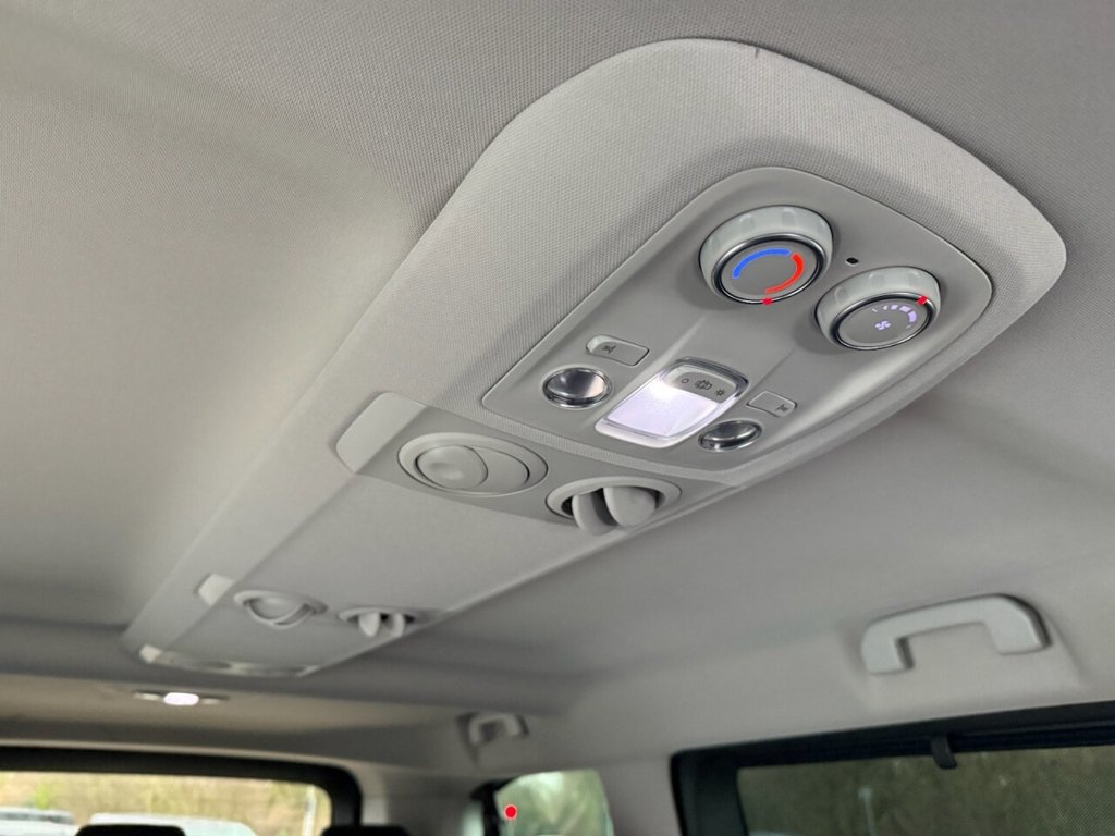 Used Peugeot e-Traveller 2024 for sale - 77227208: Photo 20