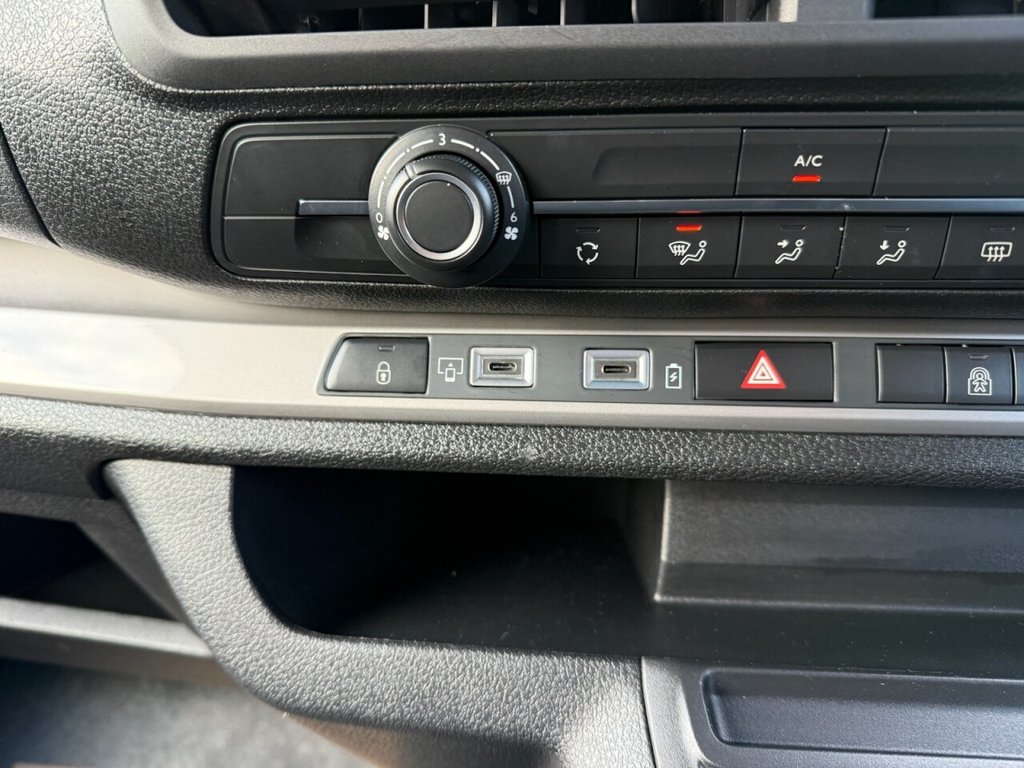 Used Citroen e-SpaceTourer 2024 for sale - 77200236: Photo 18