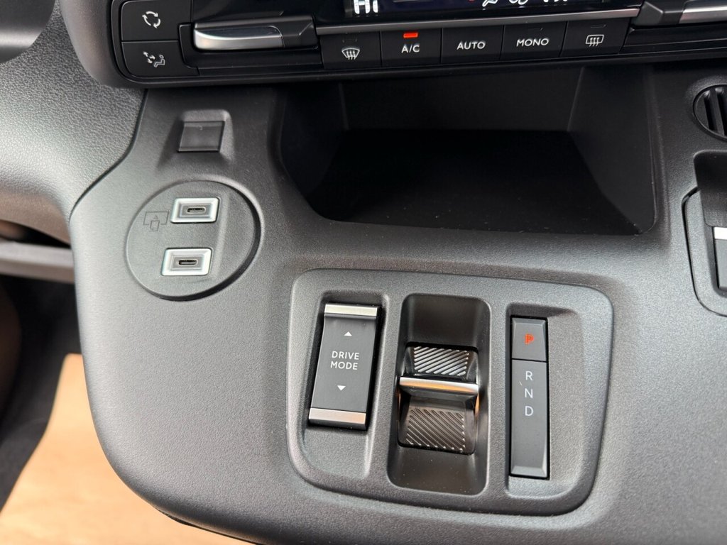 Used Vauxhall Combo Life Electric 2025 for sale - 77452266: Photo 18