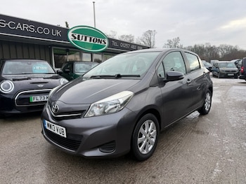 Used Toyota Yaris 2013 for sale - 77122337: Photo