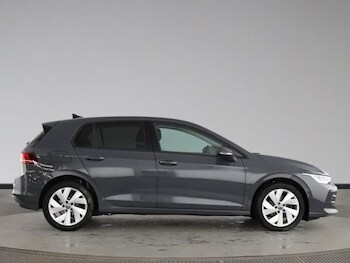 Used Volkswagen Golf 2025 for sale - 78524939: Photo