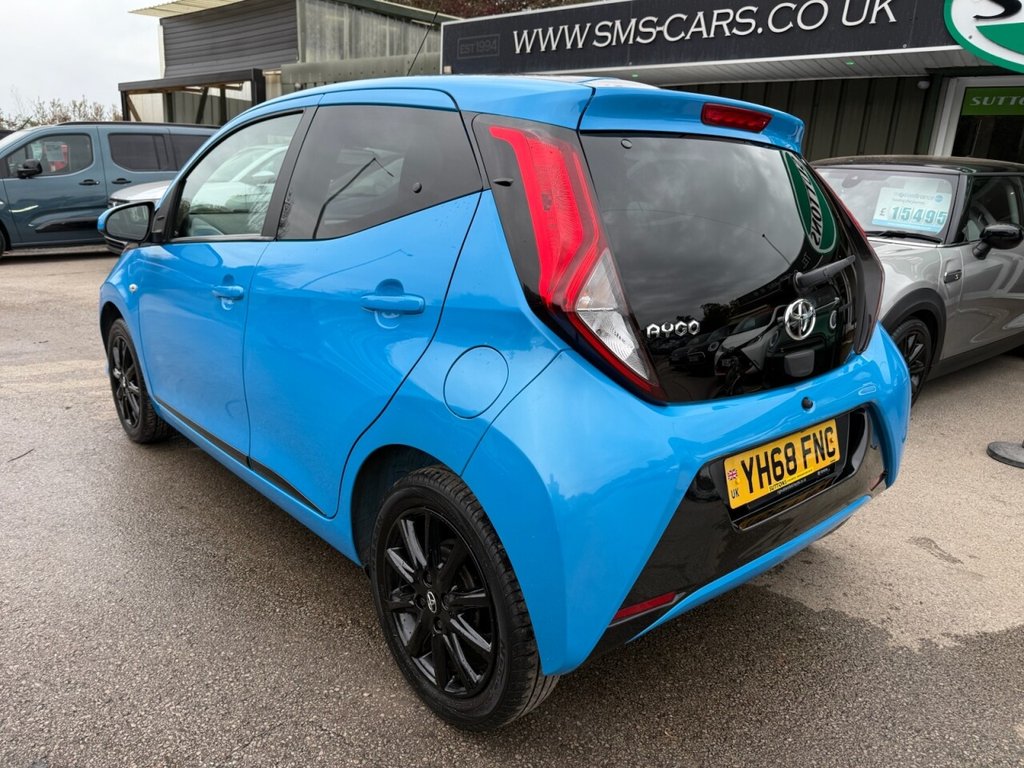 Used Toyota AYGO 2018 for sale - 76706385: Photo 10