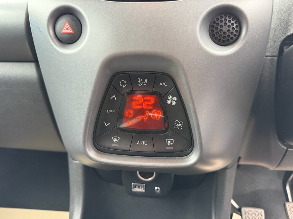 Used Toyota AYGO 2018 for sale - 76706385: Photo 16