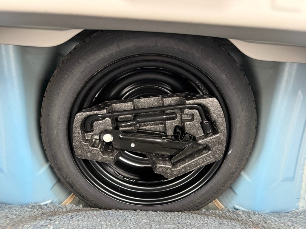 Used Toyota AYGO 2018 for sale - 76706385: Photo 28