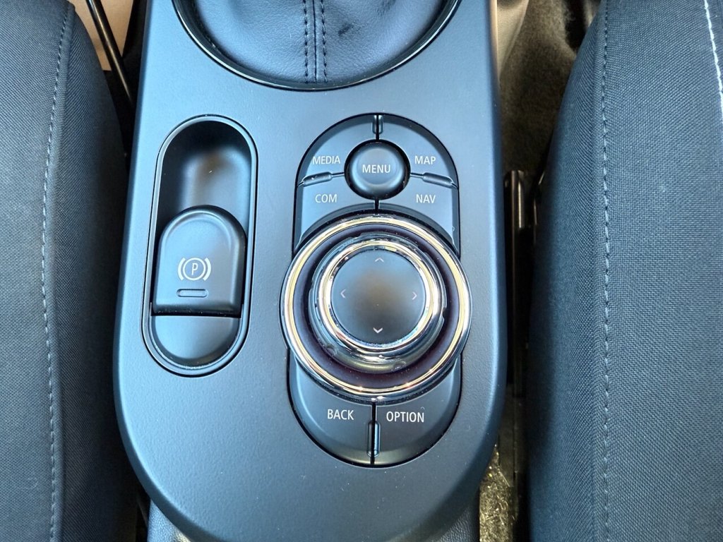 Used MINI Hatch 2023 for sale - 76706396: Photo 12