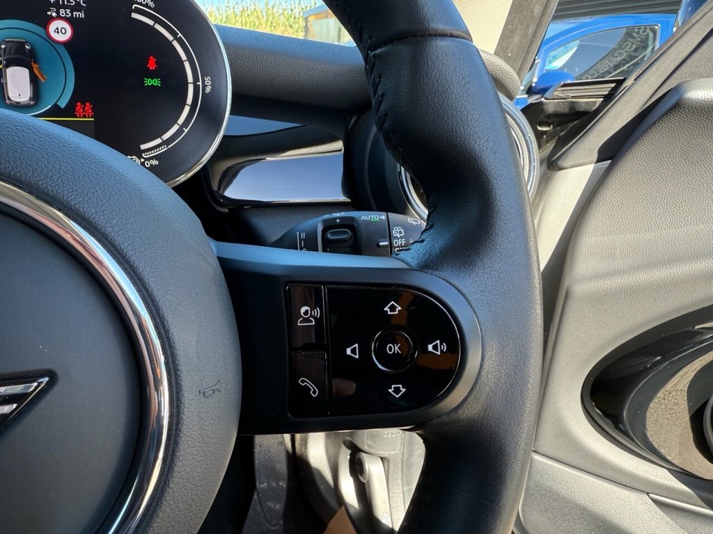 Used MINI Hatch 2023 for sale - 76706396: Photo 17