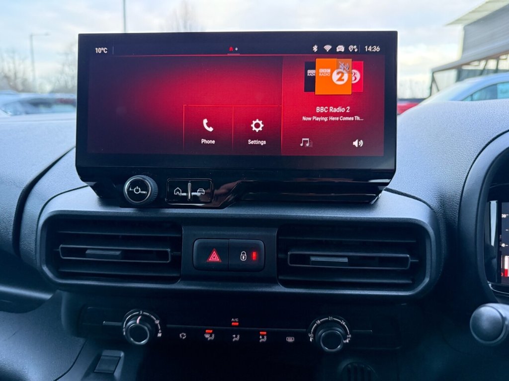 Used Vauxhall Combo Life Electric 2024 for sale - 76848130: Photo 11