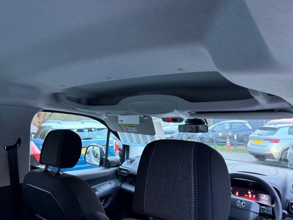 Used Vauxhall Combo Life Electric 2024 for sale - 76848130: Photo 16