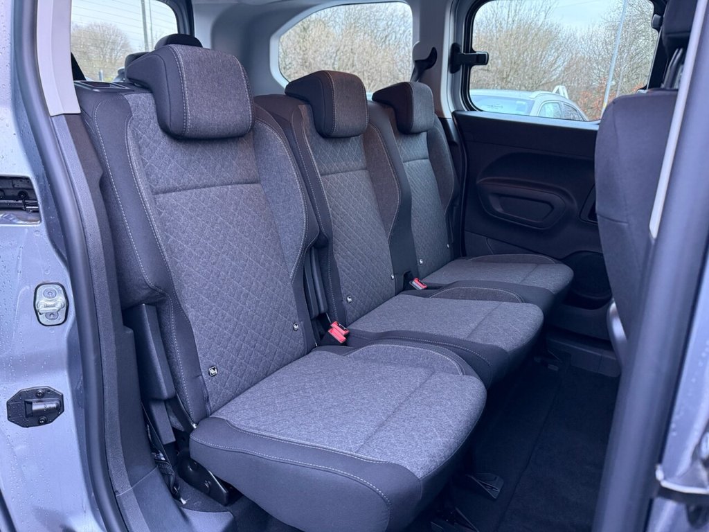 Used Vauxhall Combo Life Electric 2024 for sale - 76848130: Photo 6