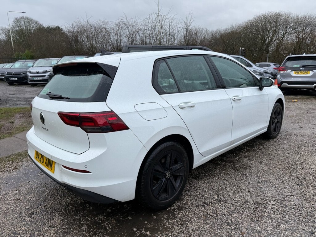 Used Volkswagen Golf 2020 for sale - 77703942: Photo 2