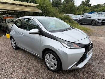 Used Toyota AYGO 2015 for sale - 79323184: Photo