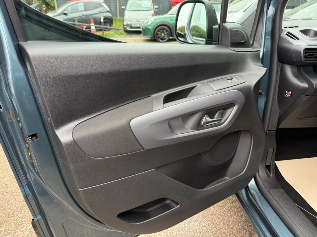 Used Vauxhall Combo Life 2025 for sale - 76706408: Photo 36