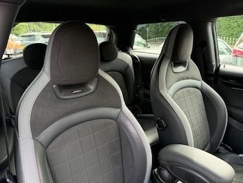 Used MINI Hatch 2024 for sale - 79587490: Photo