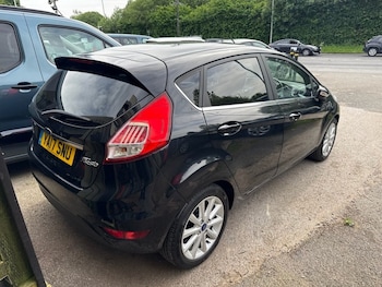 Used Ford Fiesta 2017 for sale - 78738362: Photo