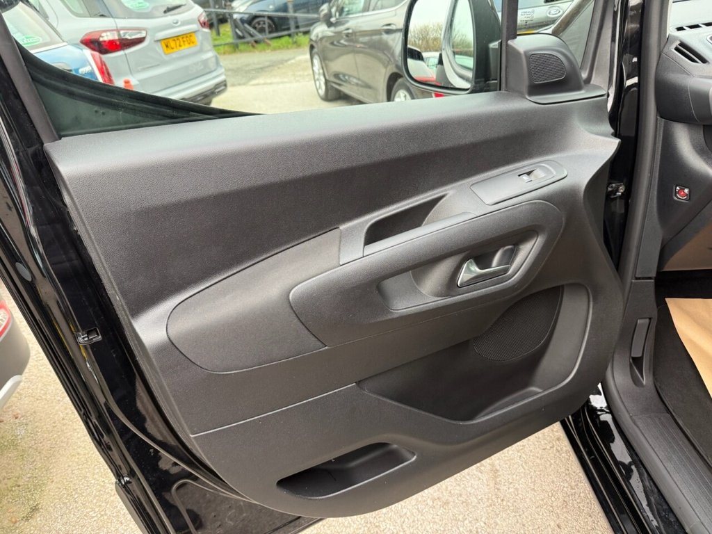 Used Citroen Berlingo 2025 for sale - 77014323: Photo 36