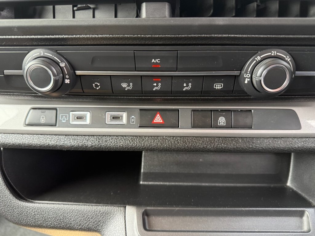 Used Vauxhall Vivaro Life 2024 for sale - 76706383: Photo 17