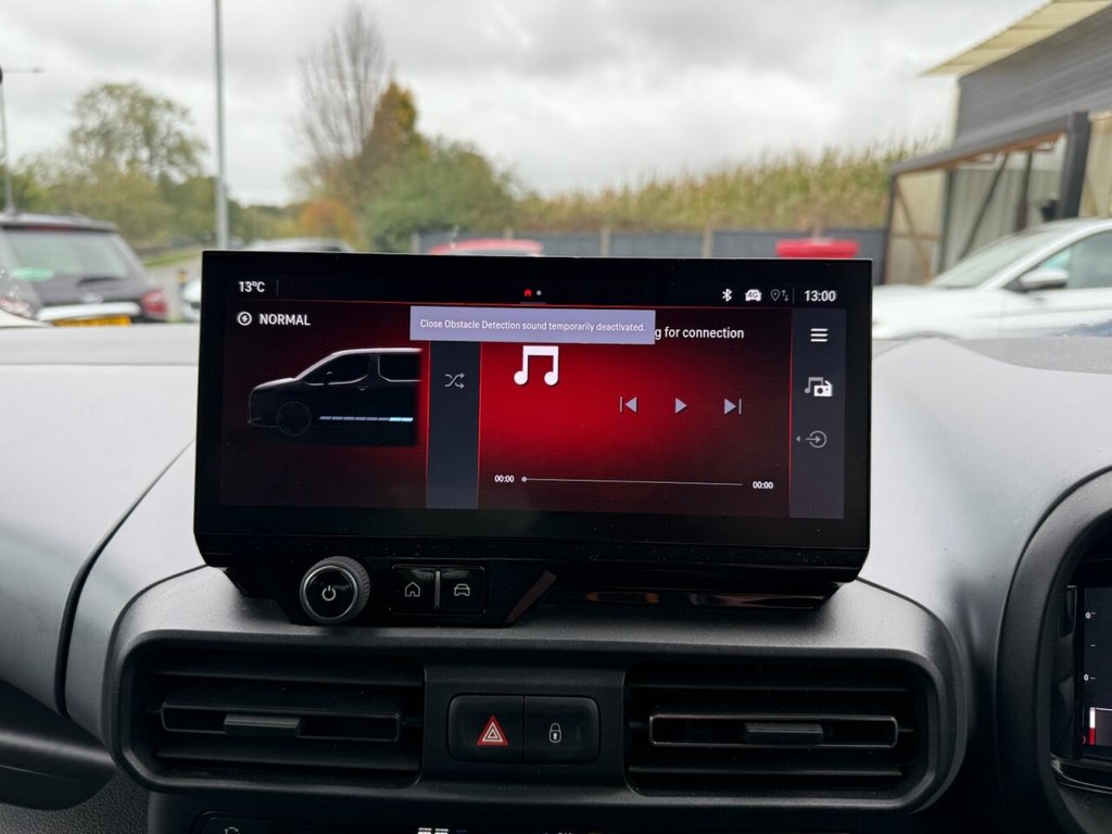 Used Vauxhall Combo Life 2024 for sale - 76706384: Photo 17