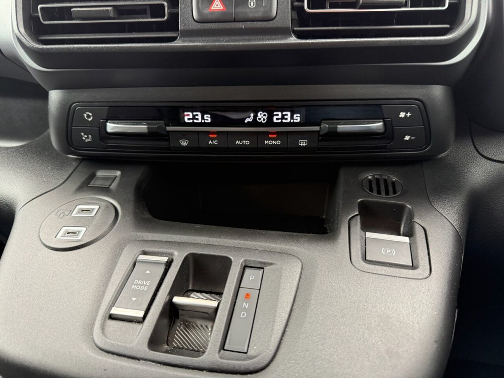 Used Vauxhall Combo Life 2024 for sale - 76706384: Photo 21