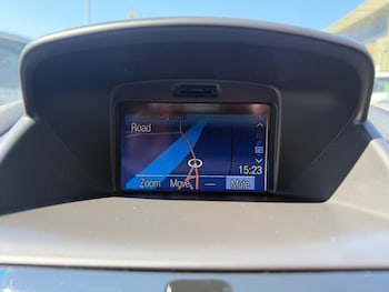 Used Ford Fiesta 2017 for sale - 79210187: Photo