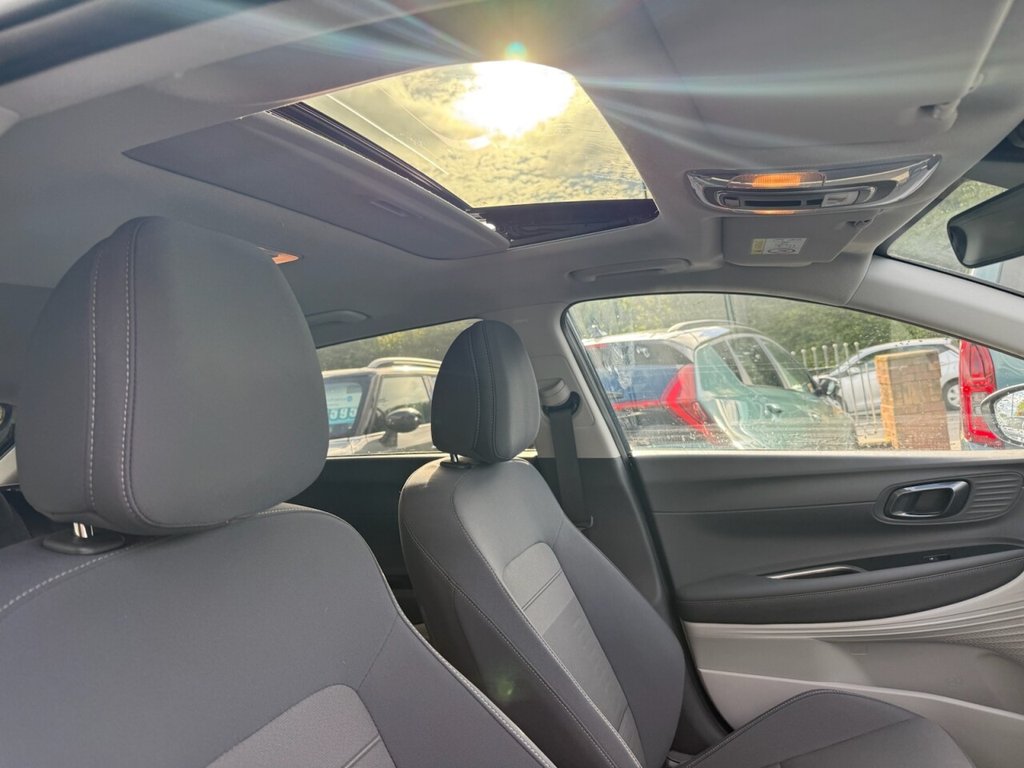 Used Hyundai BAYON 2024 for sale - 76706395: Photo 16