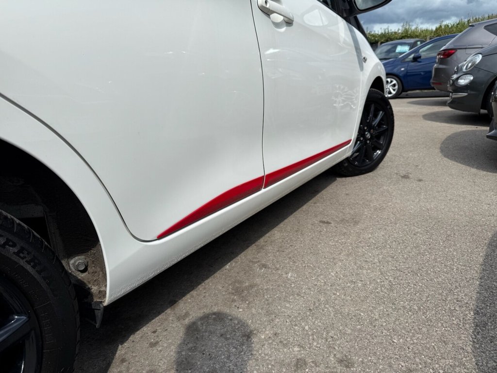 Used Toyota AYGO 2018 for sale - 76706400: Photo 12