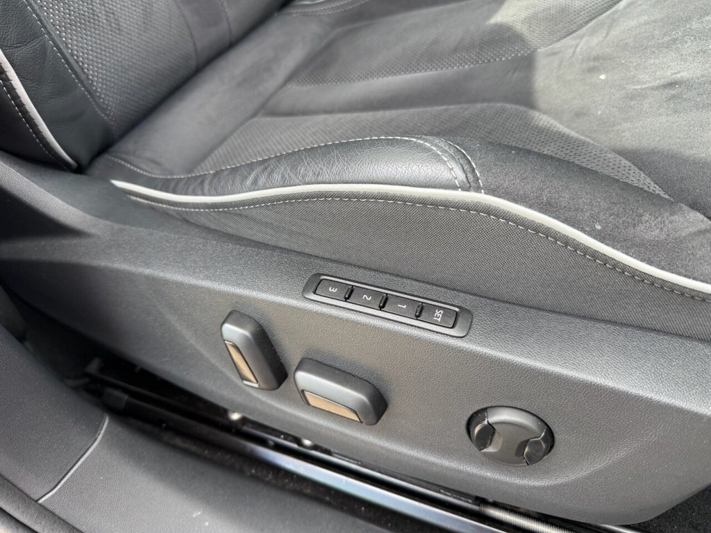 Used Skoda Enyaq 2025 for sale - 76706399: Photo 16