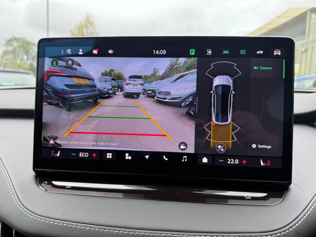 Used Skoda Enyaq 2025 for sale - 76706399: Photo 9