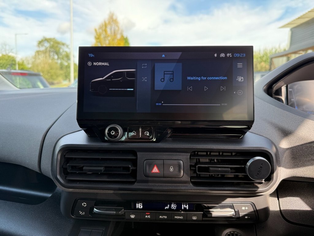 Used Peugeot Rifter 2024 for sale - 76706390: Photo 11