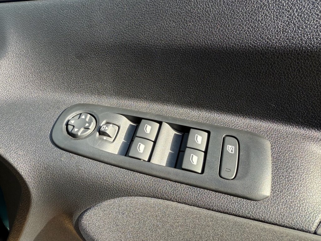 Used Peugeot Rifter 2024 for sale - 76706390: Photo 23