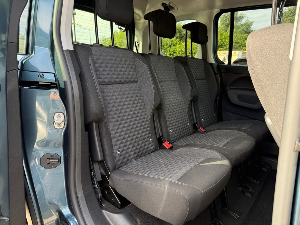 Used Peugeot Rifter 2024 for sale - 76706390: Photo 31