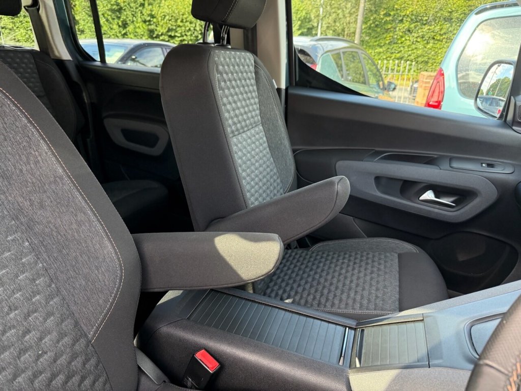 Used Peugeot Rifter 2024 for sale - 76706390: Photo 33